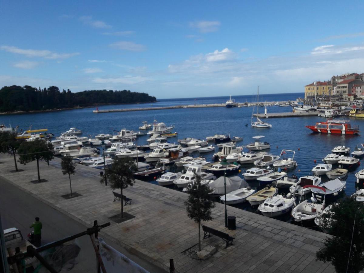 Апартаменты Island Sea View Free Parking Ровинь Экстерьер фото